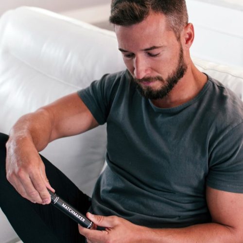 SZERELEM SZEME – HÁZASSÁGKÖZVETÍTŐ FEKETE GYÉMÁNT FEROMON PARFÜM VONZZA ŐT 10 ML